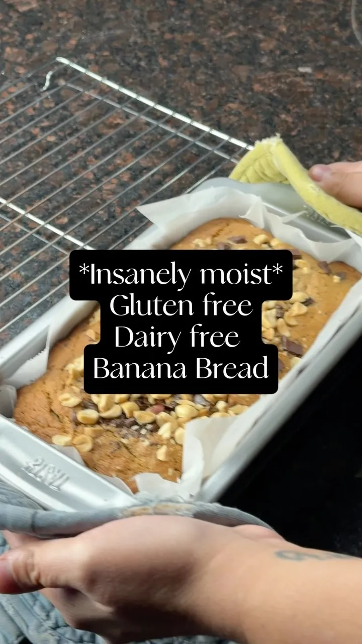 Peanut Butter Chocolate Chunk Banana Bread
